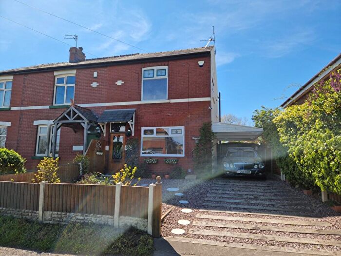 3 Bedroom Semi Detached House For Sale In Chapel Road, Blackpool, FY4