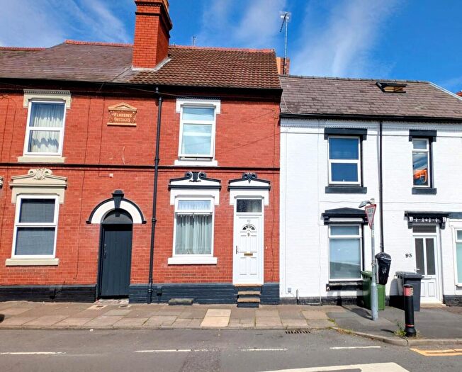 3 Bedroom Terraced House For Sale In Wood Street, Kidderminster, Worcestershire, DY11