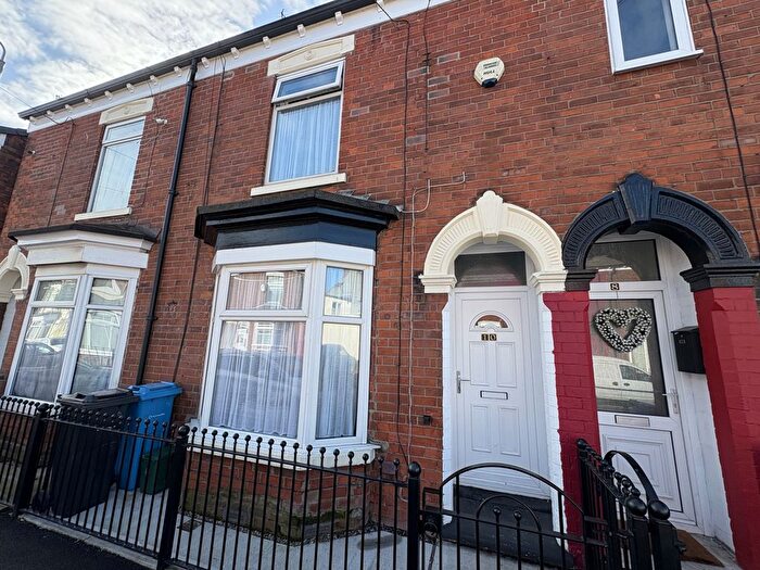 2 Bedroom Terraced House To Rent In Rosmead Street, Hull, HU9