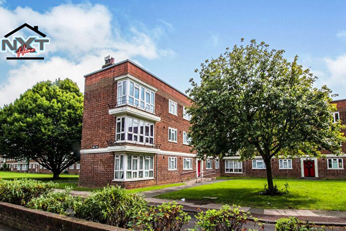 1 Bedroom Flat For Sale In Longbridge Road, Barking, London, IG11