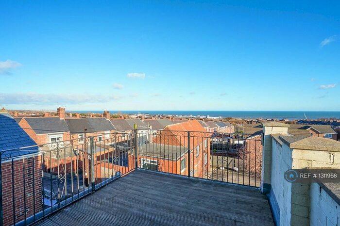 4 Bedroom End Of Terrace House To Rent In Princess Road, Seaham, SR7