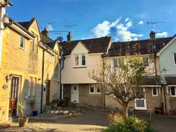 2 Bedroom House To Rent In Digby Road, Sherborne, DT9