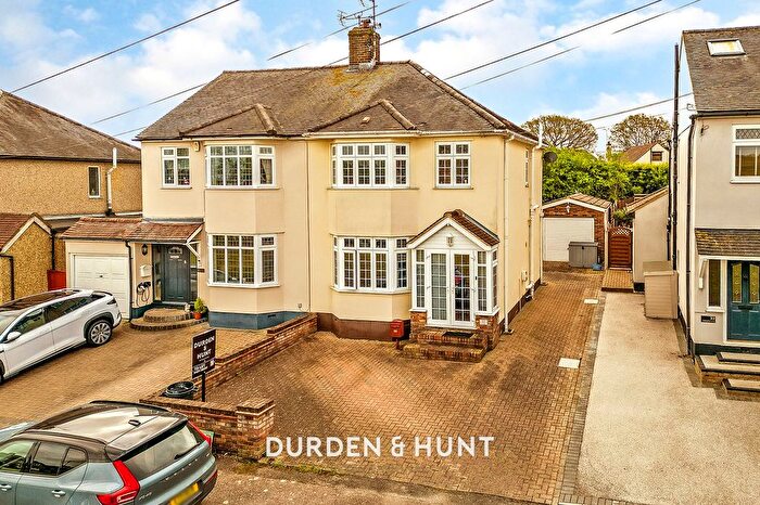 3 Bedroom Semi-Detached House To Rent In Edwards Way, Hutton, CM13