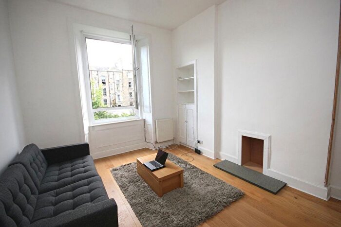 1 Bedroom Flat To Rent In Bothwell Street, Easter Road, Edinburgh, EH7