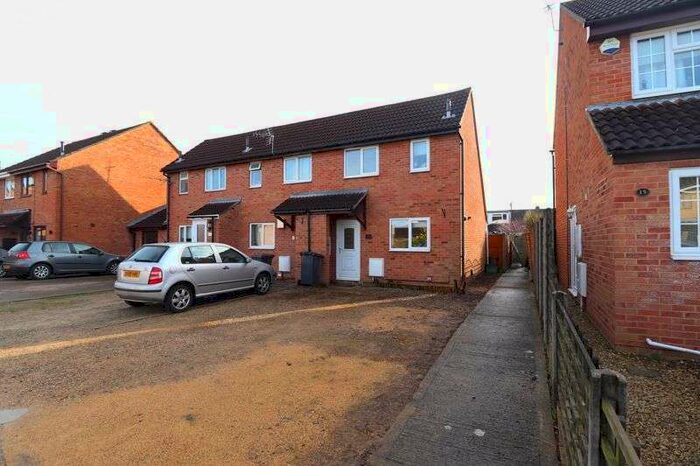 2 Bedroom Property To Rent In Hazel Close, Gloucester, GL2
