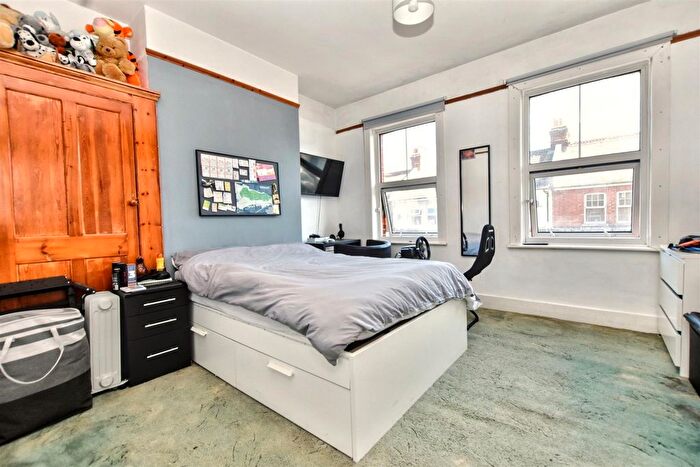 3 Bedroom Terraced House For Sale In Albion Road, Eastbourne, BN22