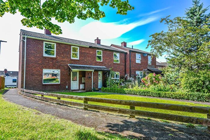 3 Bedroom Terraced House For Sale In Jubilee Way, Newtown, Berkeley, GL13