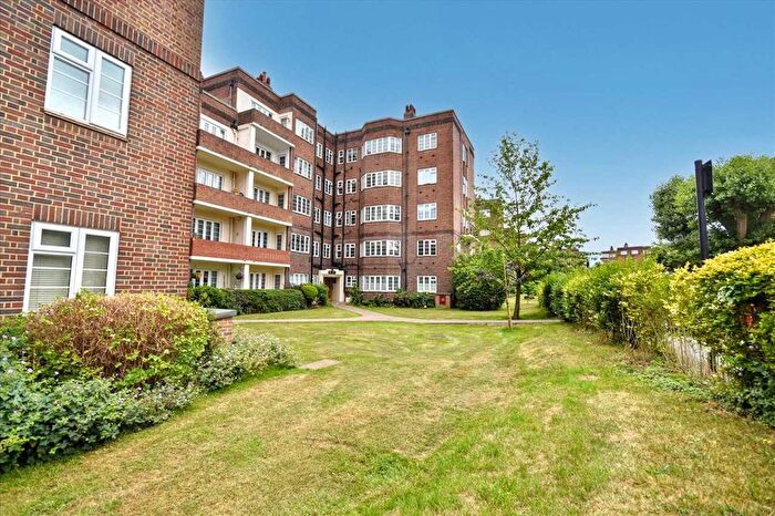 2 Bedroom Flat To Rent In Chiswick Village, Chiswick, Chiswick, W4