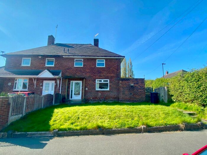 3 Bedroom Semi-Detached House To Rent In Smelterwood Way, Stradbroke, Sheffield, S13