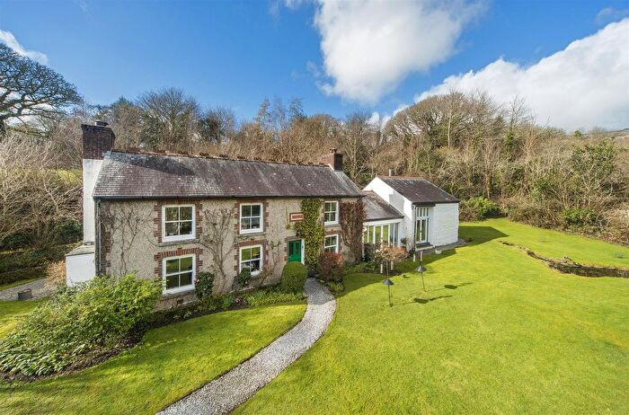 4 Bedroom Detached House For Sale In Perranwell Station, Truro, TR3