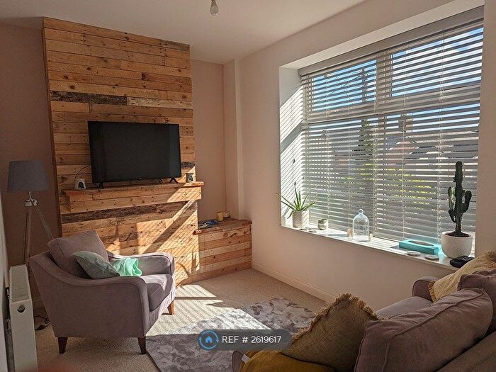 2 Bedroom End Of Terrace House To Rent In Richmond Road, Cwmbran, NP44