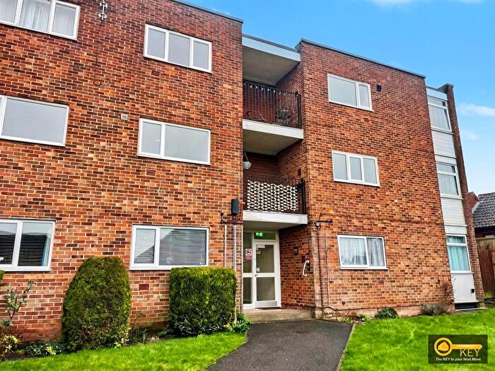 2 Bedroom Flat For Sale In The Nook, Attleborough, Nuneaton, CV11