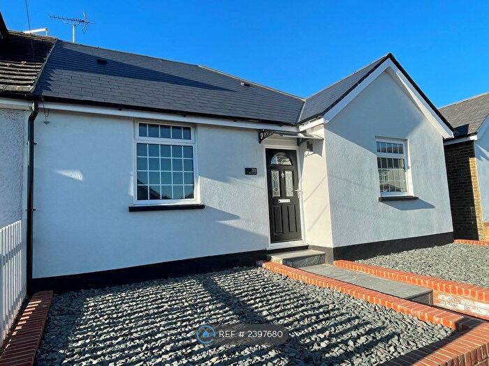 3 Bedroom Bungalow To Rent In Linden Avenue, Broadstairs, CT10