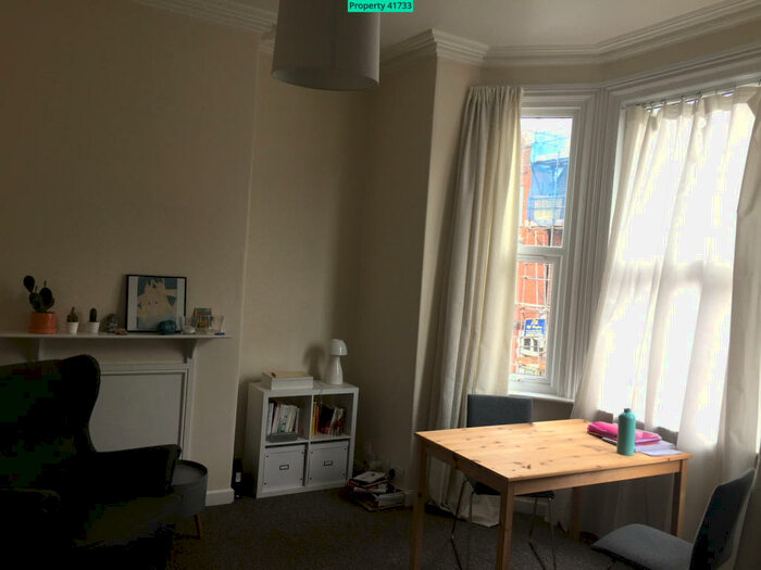 1 Bedroom Flat To Rent In Haldon Road, Exeter, EX4