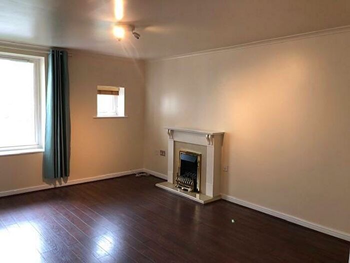 2 Bedroom Flat To Rent In Sandy Lane, Coventry, CV1