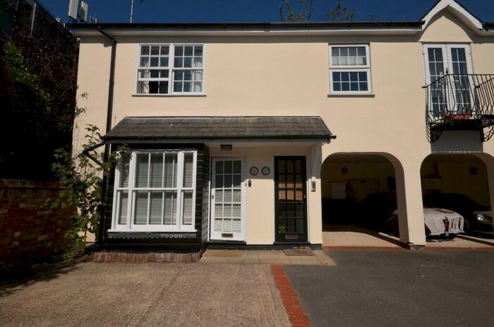 1 Bedroom End Of Terrace House To Rent In Station Road, Bishop's Stortford, Hertfordshire, CM23