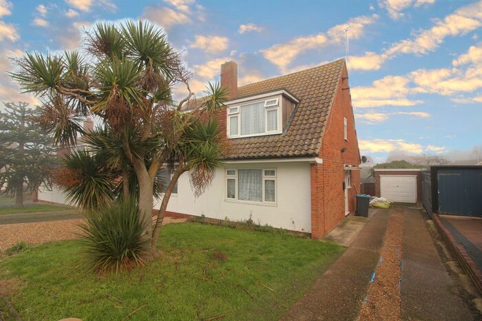 3 Bedroom Semi-Detached House To Rent In Nash Court Road, Margate CT9