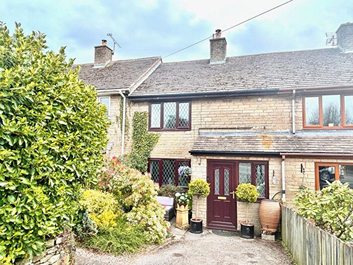 3 Bedroom Terraced House For Sale In School Lane, Wadshelf, Chesterfield, S42