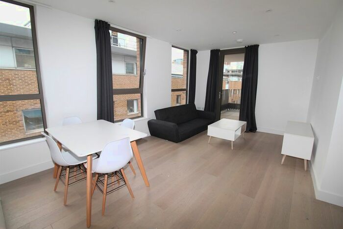 1 Bedroom Flat To Rent In Wentworth Street, London, E1