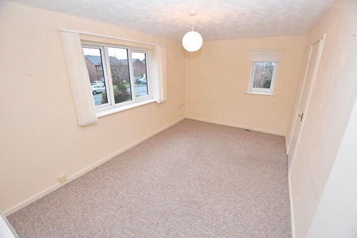 2 Bedroom Apartment To Rent In Haydock Close, Chester, CH1
