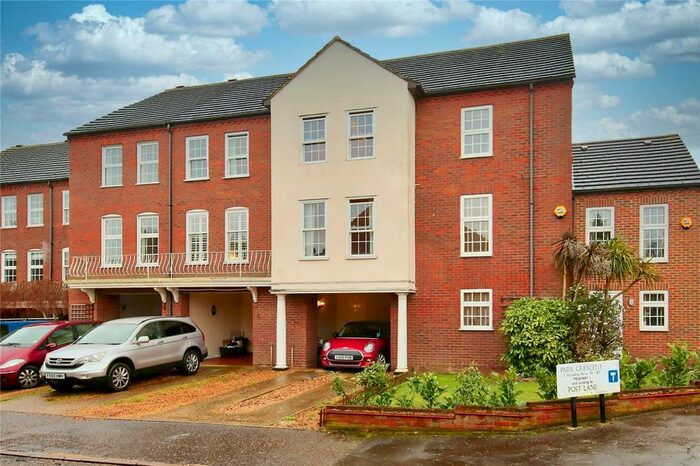 3 Bedroom Property To Rent In Park Crescent, Twickenham, TW2
