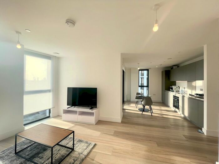 2 Bedroom Flat To Rent In Barley Lane, London, E15