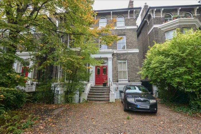 2 Bedroom Apartment To Rent In Beaconsfield Road, London, SE3