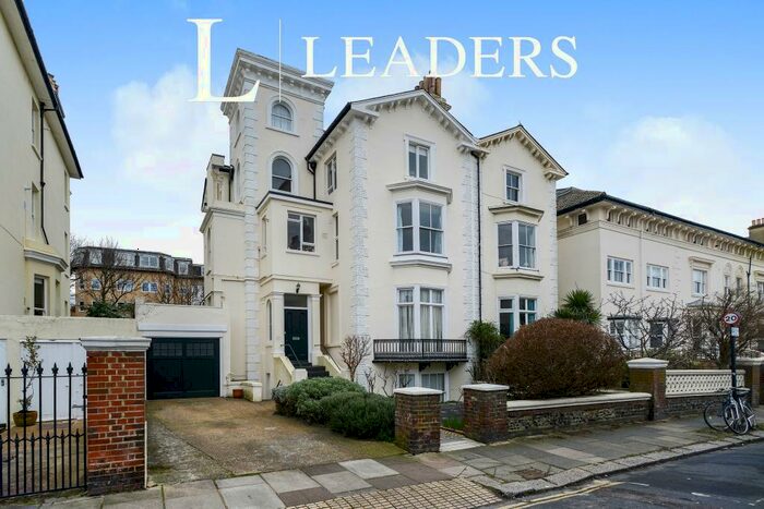 2 Bedroom Apartment To Rent In Albany Villas, Hove, BN3