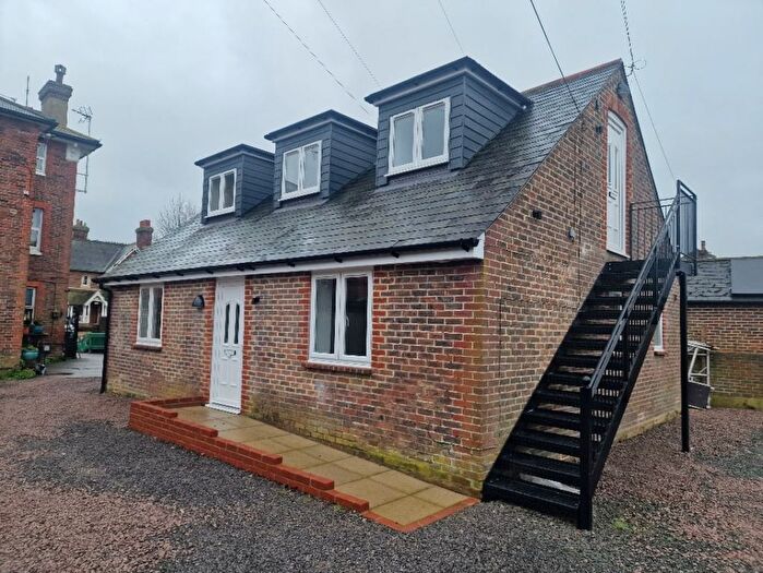 1 Bedroom Flat To Rent In Framfield Road, Uckfield, TN22