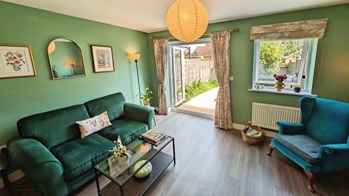 2 Bedroom Property For Sale In Sommerville Way, Bitton, Bristol, BS30