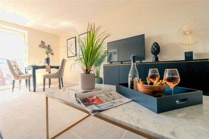 1 Bedroom Retirement Property For Sale In Glebe Court, Abbotswood Common Road, Romsey, Hampshire, SO51