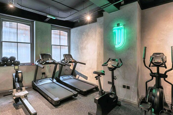 2 Bedroom Flat To Rent In Dantzic Street, Manchester, M4