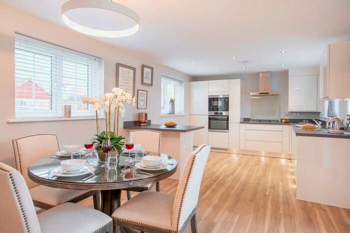 4 Bedroom Detached House For Sale In Ockley Lane, Hassocks, West Sussex, BN6