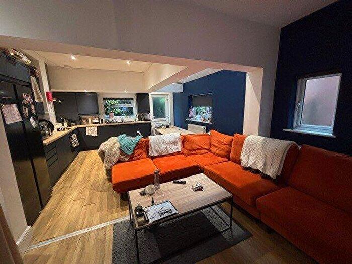 Property To Rent In Rolleston Drive, Nottingham, Nottinghamshire, NG7