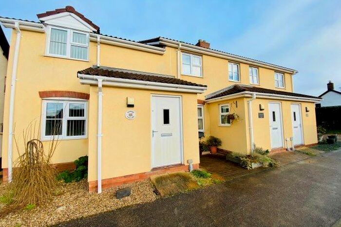 2 Bedroom Property To Rent In West Carr Road, Attleborough, NR17