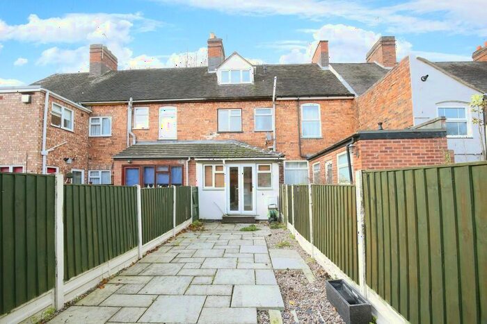 3 Bedroom Terraced House For Sale In Grove Road, Atherstone, Warwickshire, CV9