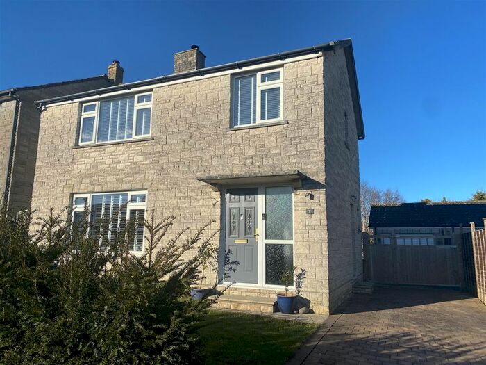 3 Bedroom Detached House To Rent In Portland Road, Huish Episcopi, Langport, TA10