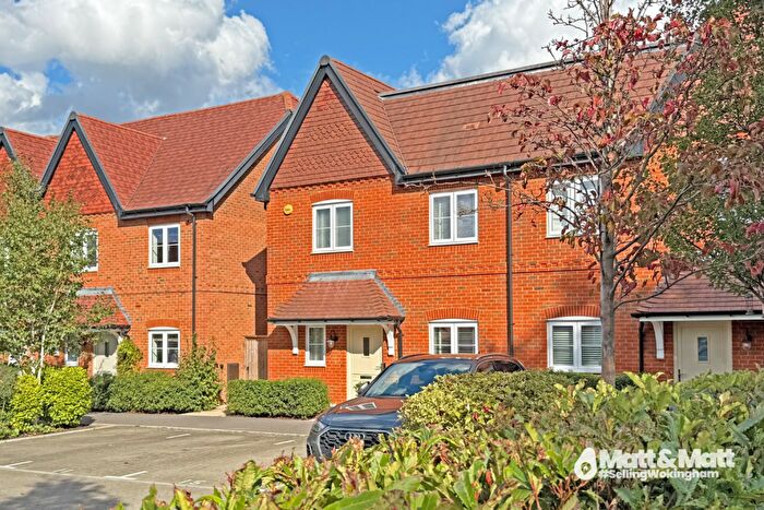 3 Bedroom Semi-Detached House For Sale In Hazylwood, Wokingham, Berkshire, RG40