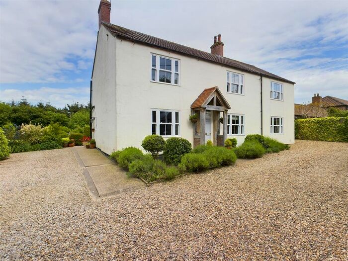 5 Bedroom Detached House For Sale In Chapel Lane, Wansford, Driffield, YO25