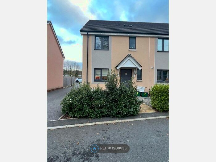 3 Bedroom End Of Terrace House To Rent In Sunnydale Close, Ivybridge, PL21