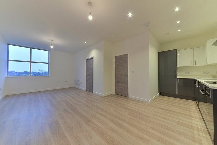 1 Bedroom Flat To Rent In Bayard Plaza, Peterborough, PE1