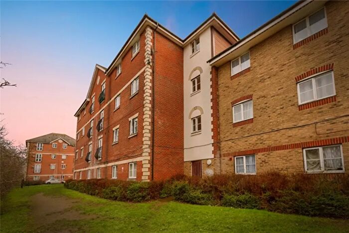 2 Bedroom Flat To Rent In Stern Close, Barking, IG11