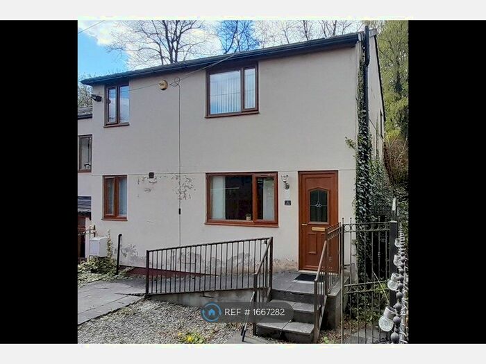 2 Bedroom End Of Terrace House To Rent In Cope Bank, Bolton, BL1