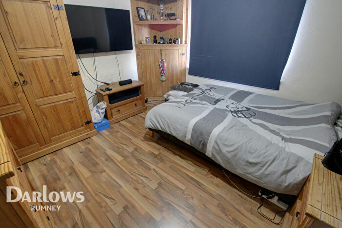3 Bedroom End Of Terrace House For Sale In Linden Grove, Cardiff, CF3