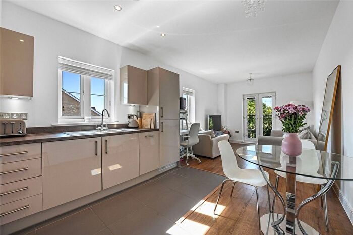 1 Bedroom Flat For Sale In Lotus House, Lotus Close, Chigwell, Essex, IG7