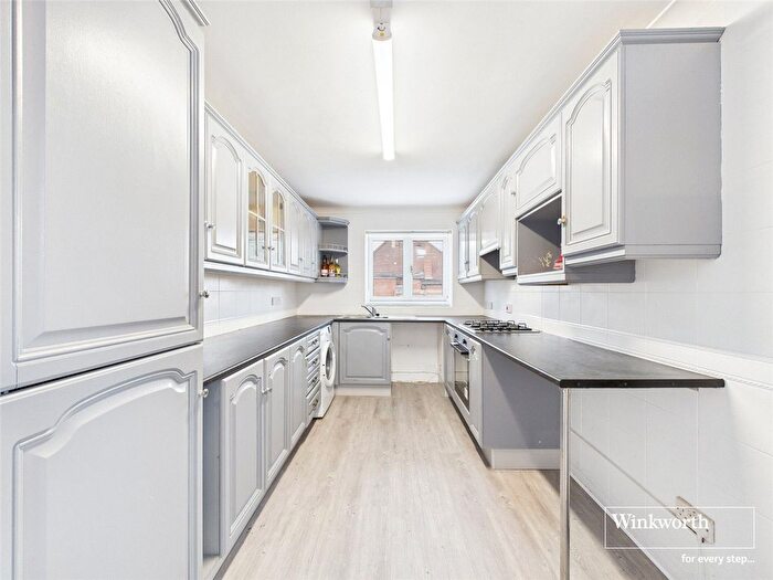 3 Bedroom Detached House For Sale In Church Road, Earley, Reading, Berkshire, RG6