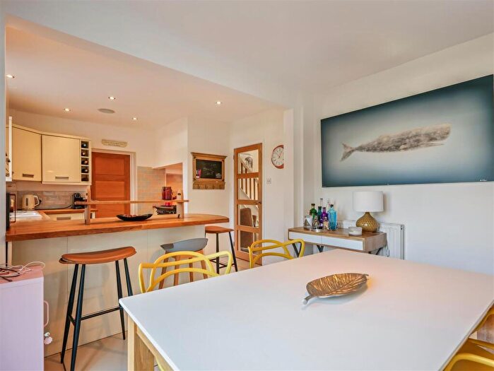 4 Bedroom Semi-Detached House For Sale In Old Barn Road, Christchurch, BH23