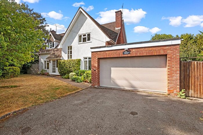 4 Bedroom Detached House For Sale In Foxwood House, Marlbrook Lane, Sale Green, Droitwich, Worcestershire., WR9