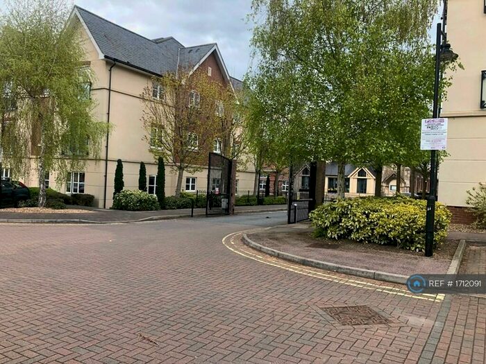 1 Bedroom Flat To Rent In Viridian Square, Aylesbury, HP21
