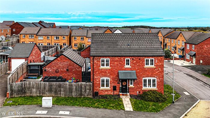 3 Bedroom Detached House For Sale In Oleander Close, Tamworth, Staffordshire, B79